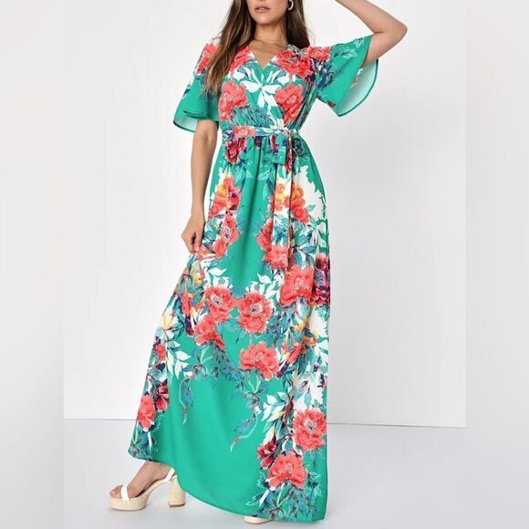 Lulus Dresses & Skirts - Lulus Still in Paradise Green Floral Maxi Dress
